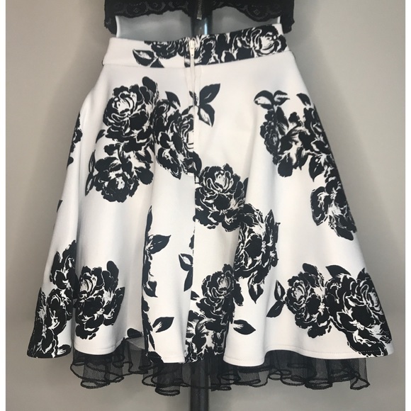 CITY TRIANGLES 2 Pc Black/White Size 3 Outfit - Picture 6 of 10